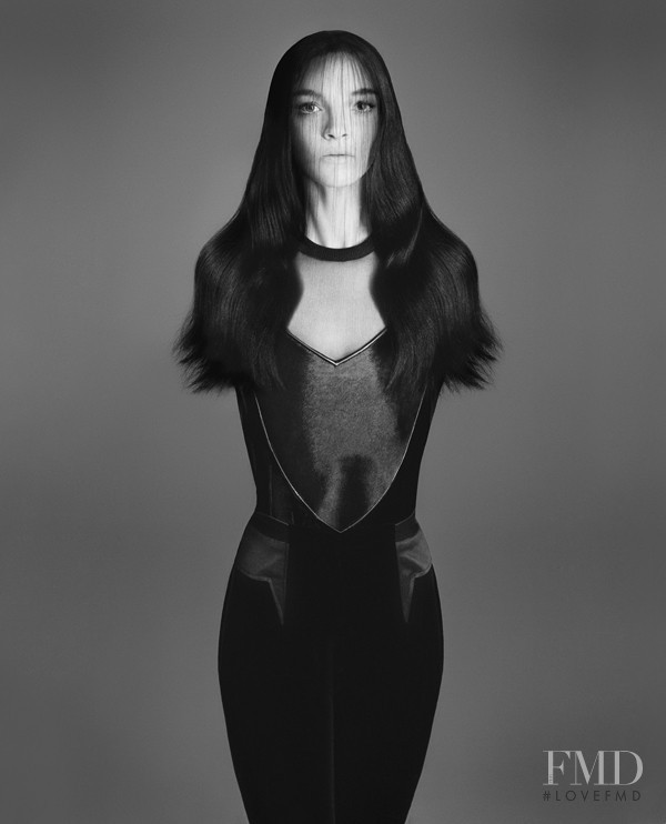 Mariacarla Boscono featured in  Idol Worship, September 2011