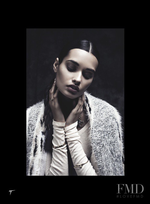 Gizele Oliveira featured in Voilà, c\'est tout, September 2014