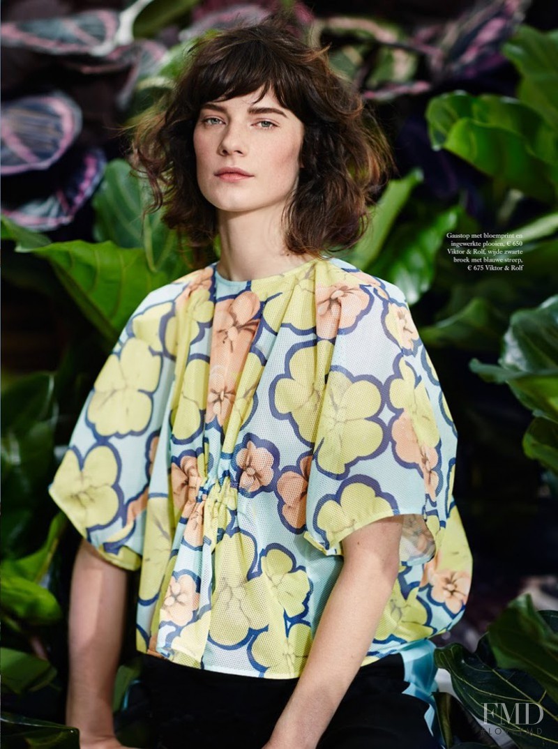 Querelle Jansen featured in Grazie Per I Fiori, March 2015