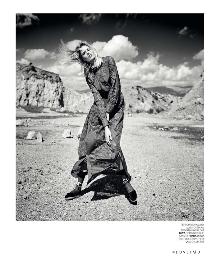 Tosca Dekker featured in Sahara, April 2015