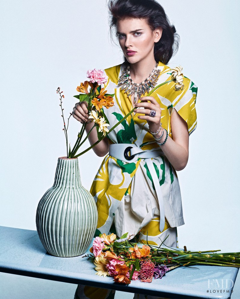 Dorota Kullova featured in Gemmes En Fleurs, June 2015