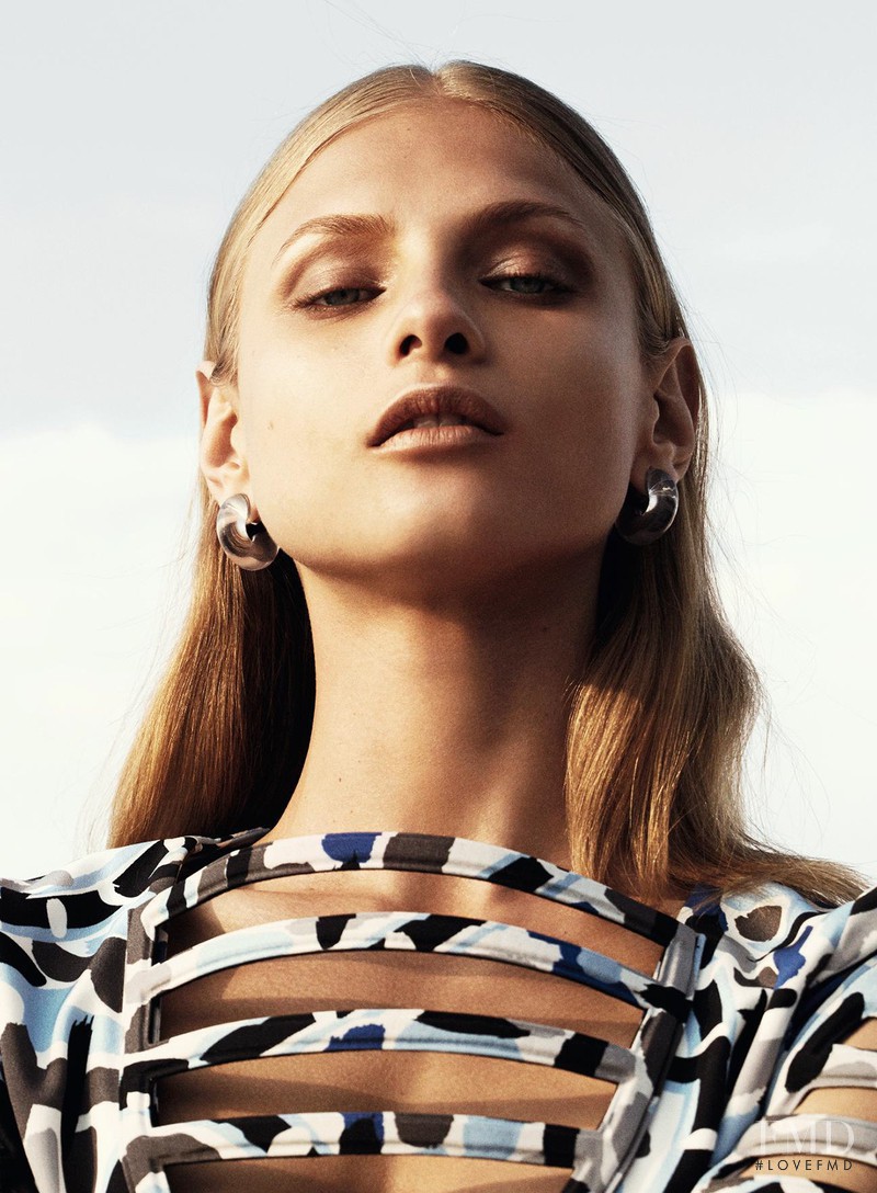 Anna Selezneva featured in Anna Selezneva, June 2015