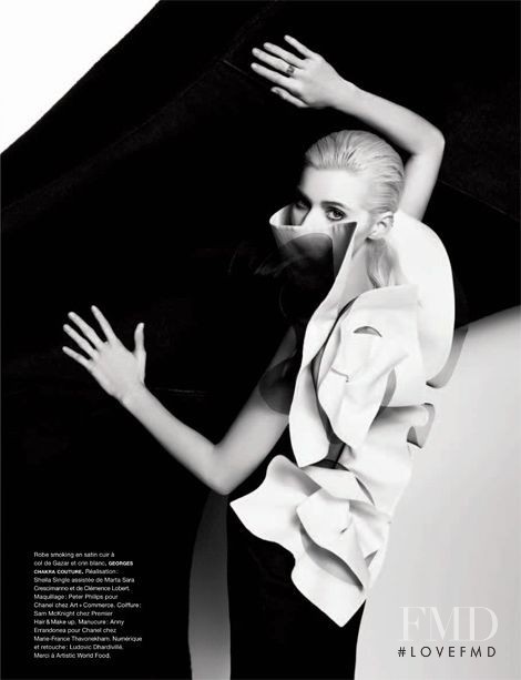 Abbey Lee Kershaw featured in Héroïnes Couture, September 2011