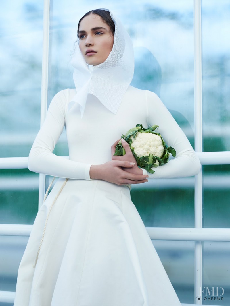 Yana Van Ginneken featured in Growing Beauties, June 2015