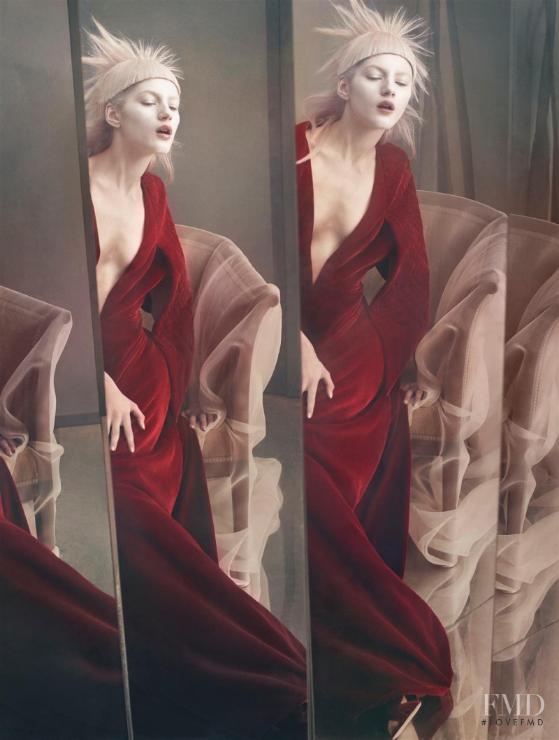 Valery Kaufman featured in An Enchanting Vision, March 2015