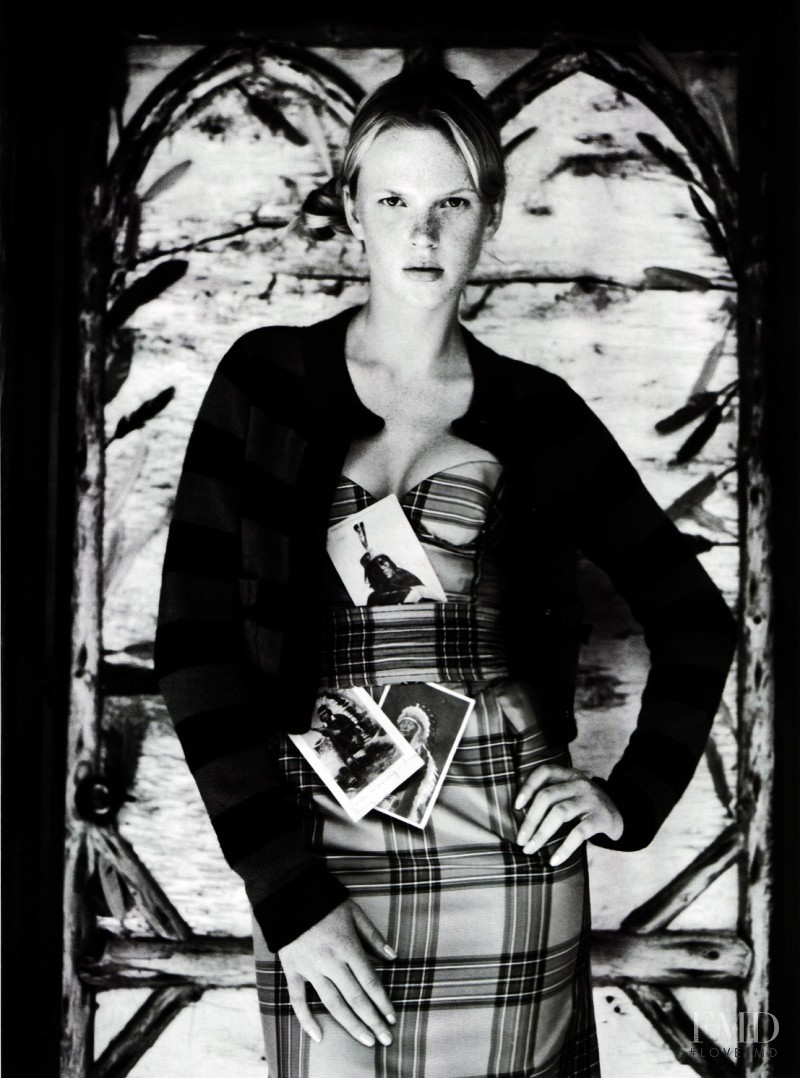 Anne Vyalitsyna featured in El Refugio, February 2007