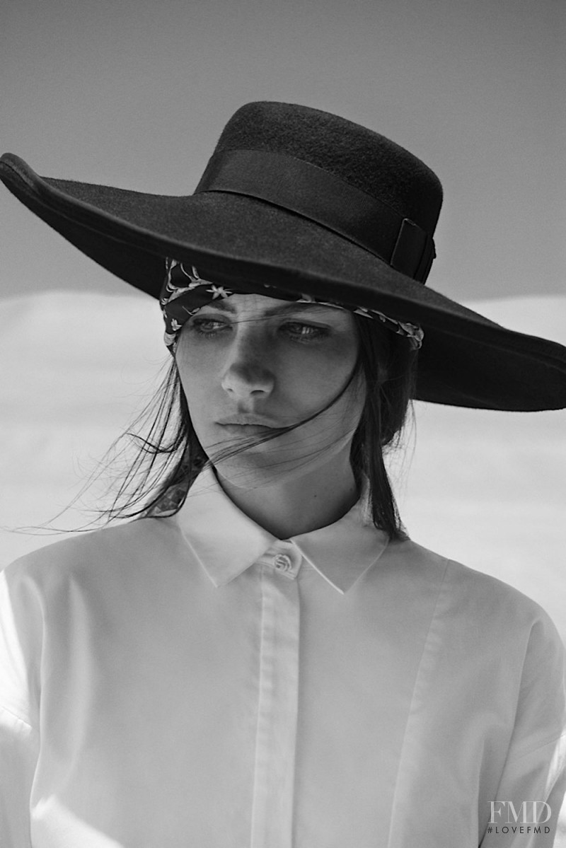 Missy Rayder featured in Modern Nomad, July 2014