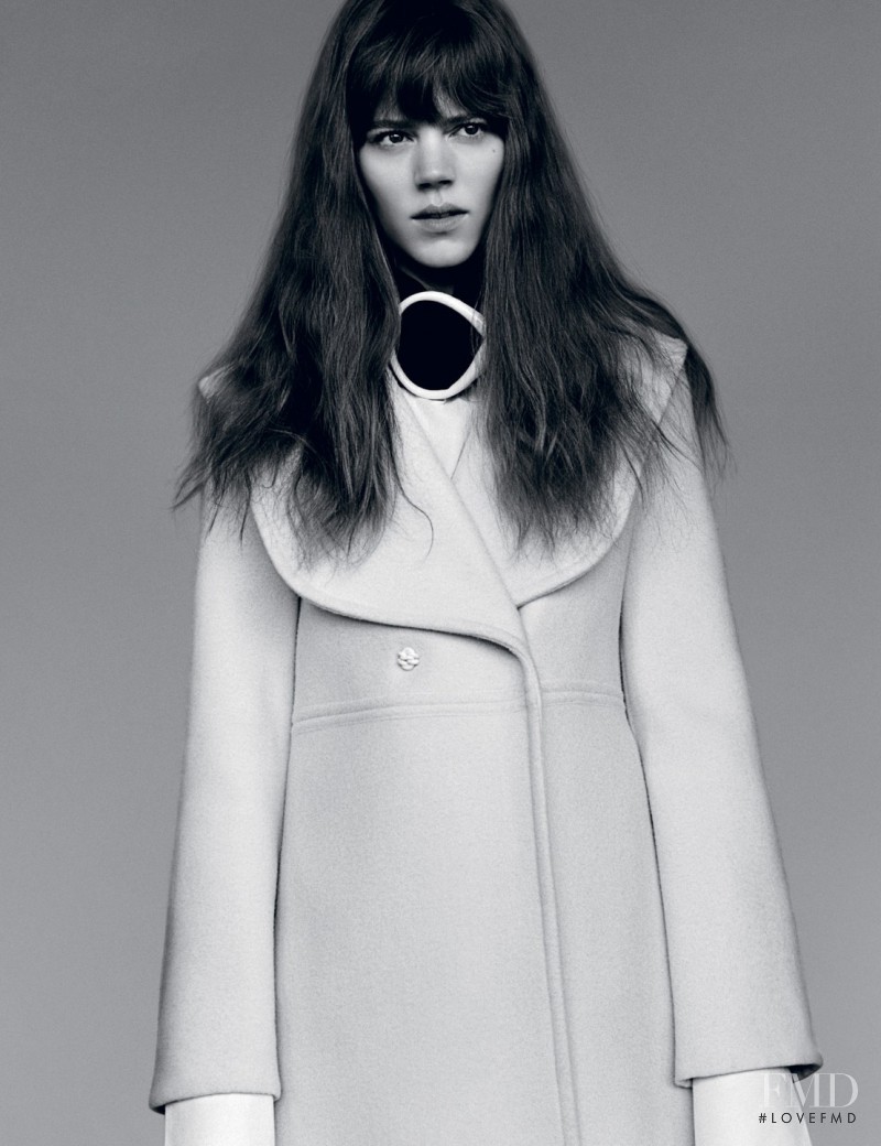 Freja Beha Erichsen featured in Freja Beha Erichsen, June 2015