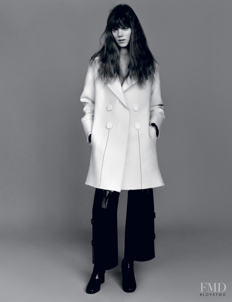 Freja Beha Erichsen featured in Freja Beha Erichsen, June 2015