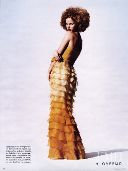 Anne Vyalitsyna featured in Sonnen-Looks, March 2009