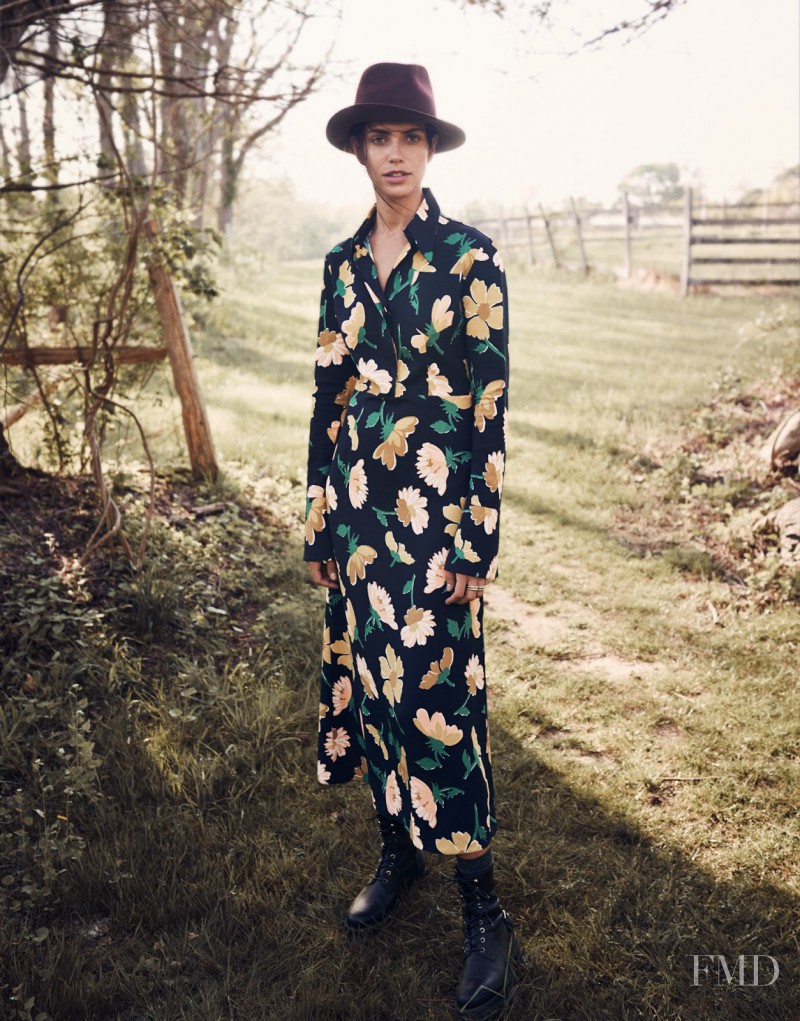 Amanda Brandão Wellsh featured in In Full Bloom, June 2015