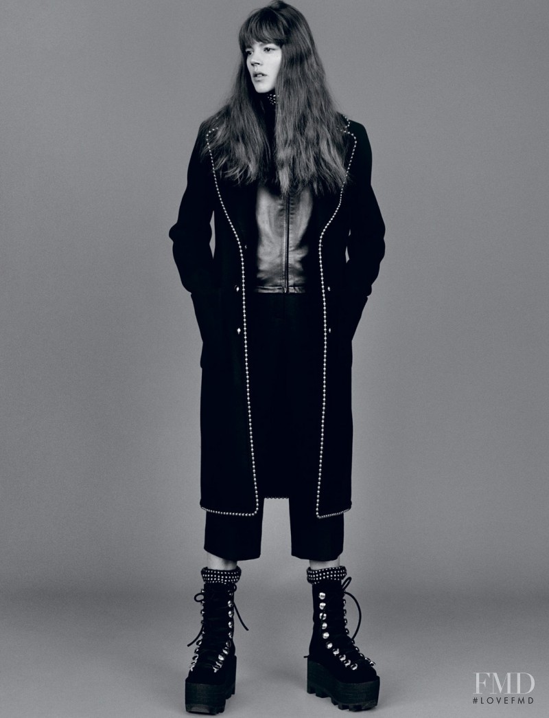 Freja Beha Erichsen featured in Freja Beha Erichsen, June 2015