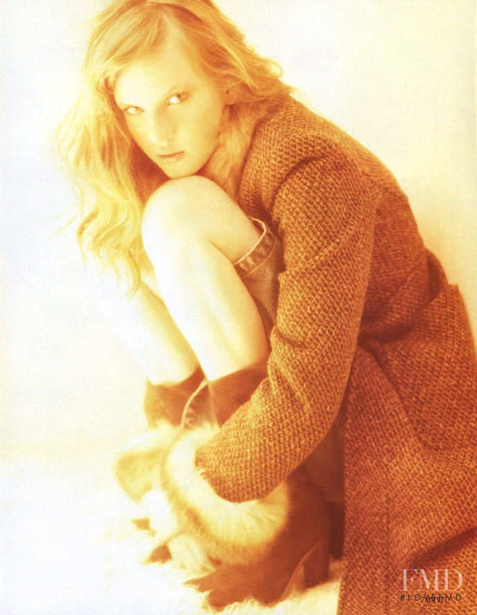 Anne Vyalitsyna featured in Nomade + Romantica = Neocharme, September 2002