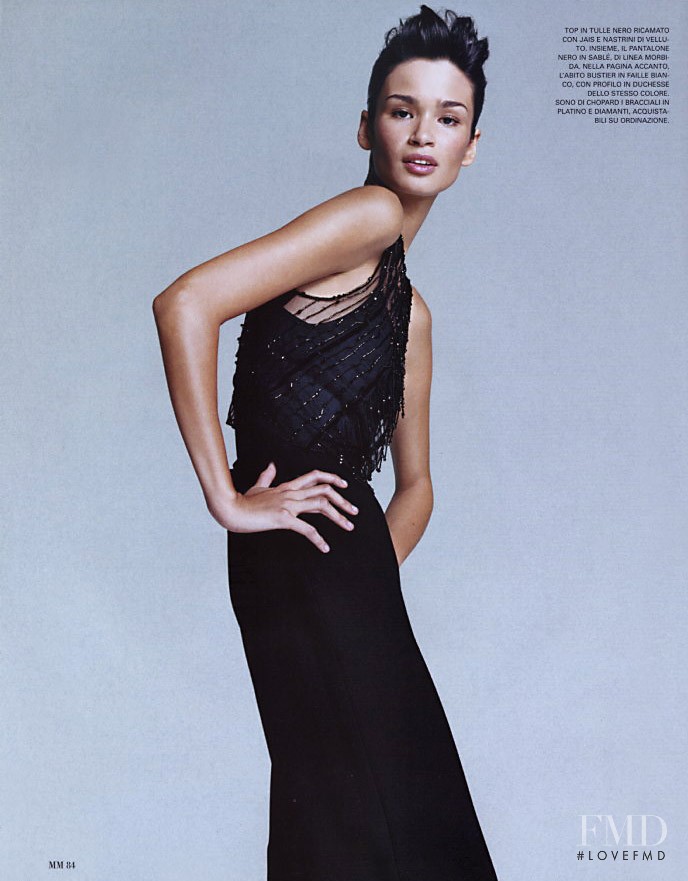 Caroline Ribeiro featured in Portraits Of Style, September 2002