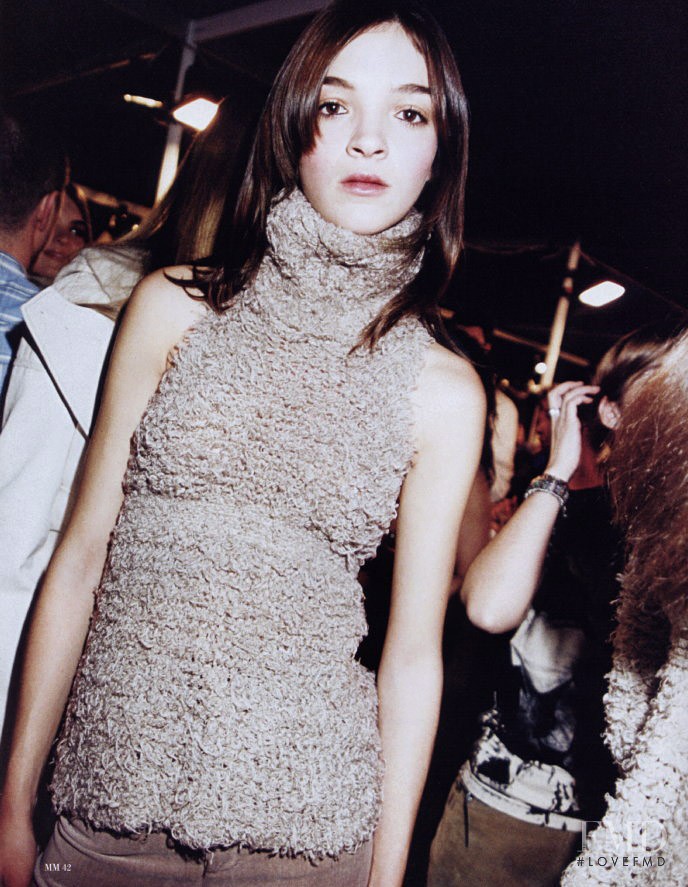 Mariacarla Boscono featured in Season\'s Glamour, September 2002