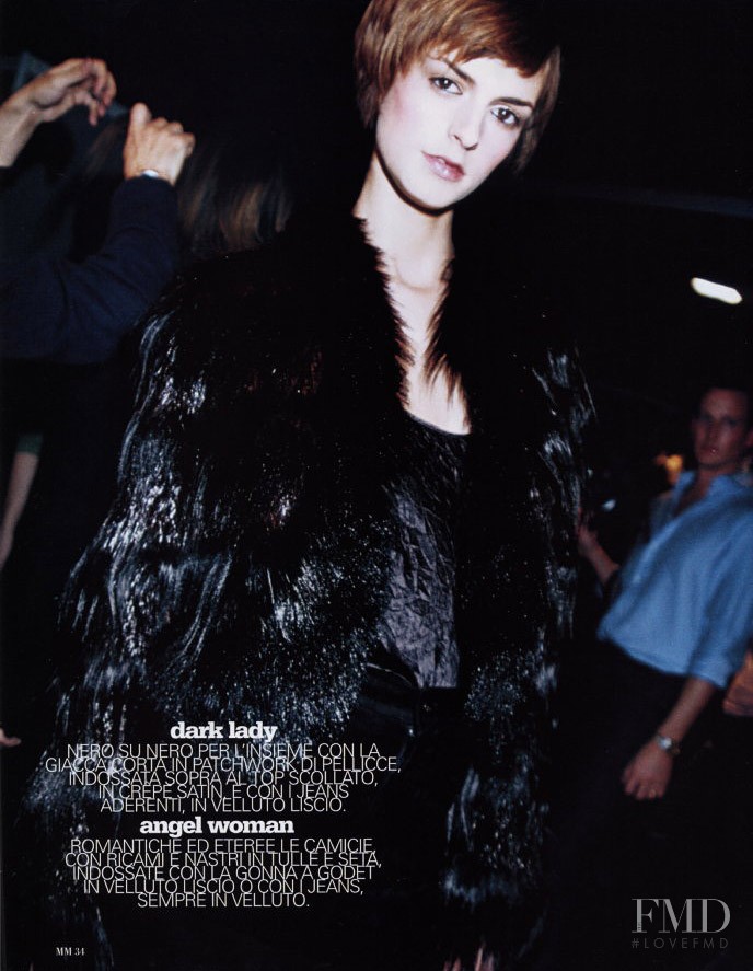 Jacquetta Wheeler featured in Season\'s Glamour, September 2002
