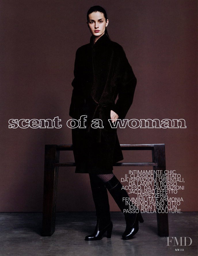 Amanda Moore featured in Scent Of A Woman, September 2002