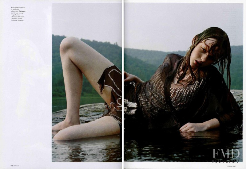 Anne Vyalitsyna featured in nymphéas, November 2002
