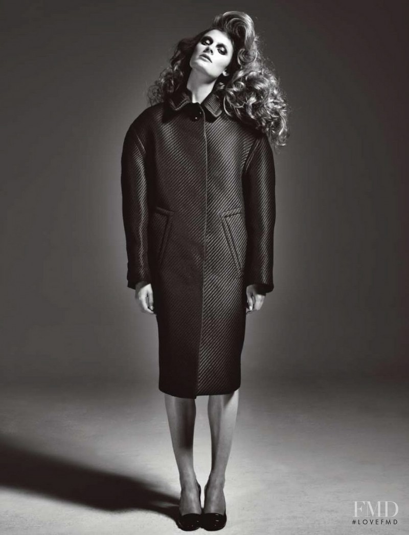 Constance Jablonski featured in Ultimate Elegance, September 2011