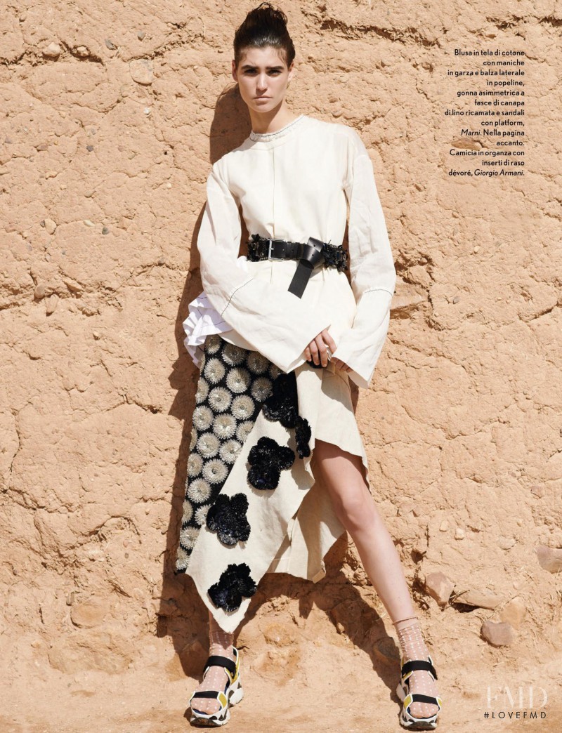 Manon Leloup featured in Bianco, May 2015