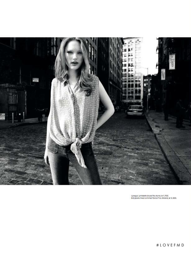 Natalia Chabanenko featured in Jeans, Yeah!, August 2011