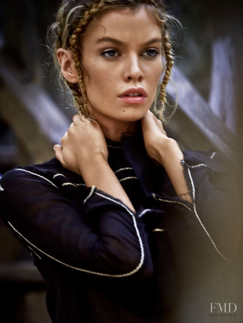 Stella Maxwell featured in Stella Maxwell, July 2015