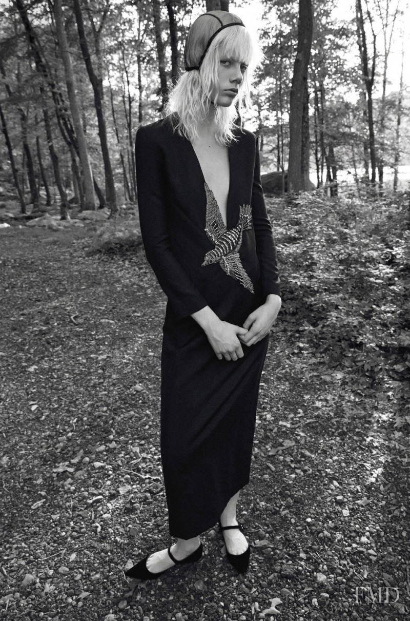 Marjan Jonkman featured in Dans la Forêt, August 2015