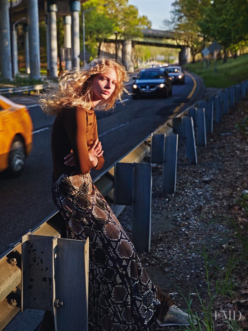 Frederikke Sofie Falbe-Hansen featured in Esprit Libre, August 2015