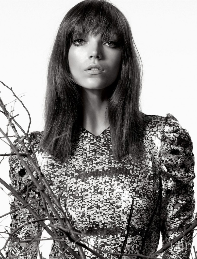 Jenna Earle featured in Végétal, August 2015