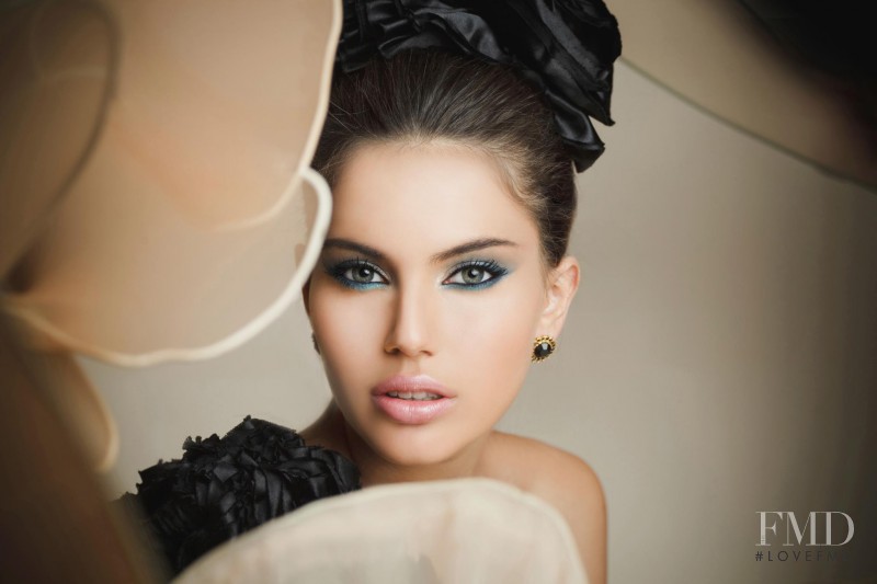 Shlomit Malka featured in Shiri Barlot, April 2012