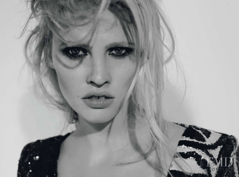 Lara Stone featured in Lara Stone, September 2015