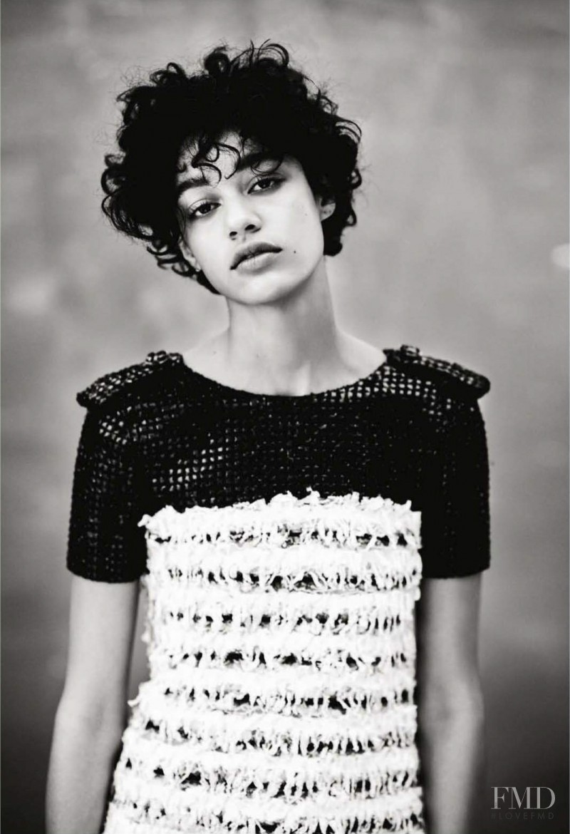 Damaris Goddrie featured in Damaris Goddrie & Luz Sanchez, September 2015