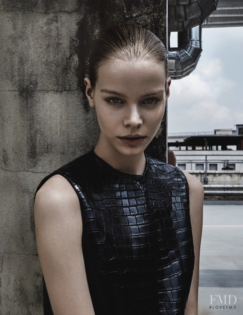 Carolin Loosen featured in Caroline Loosen, September 2015