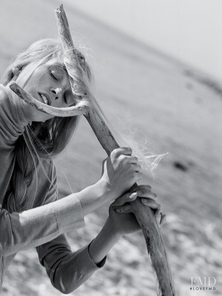 Jean Campbell featured in Brooklyn Beckham and Jean Campbell on the Shores of Montauk, October 2014