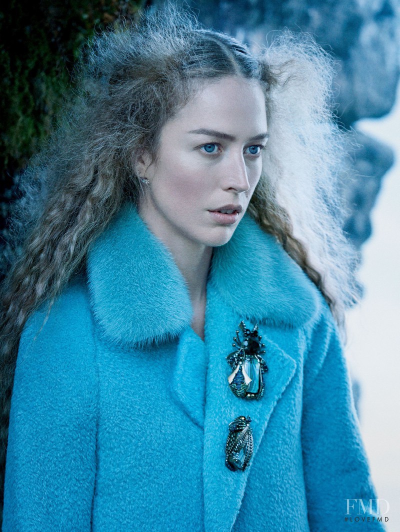 Raquel Zimmermann featured in Into the Woods, September 2015