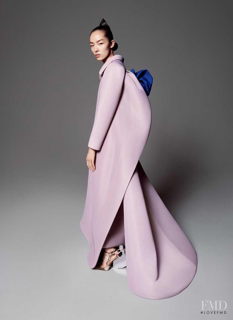 Fei Fei Sun featured in Forces of Fashion, September 2015