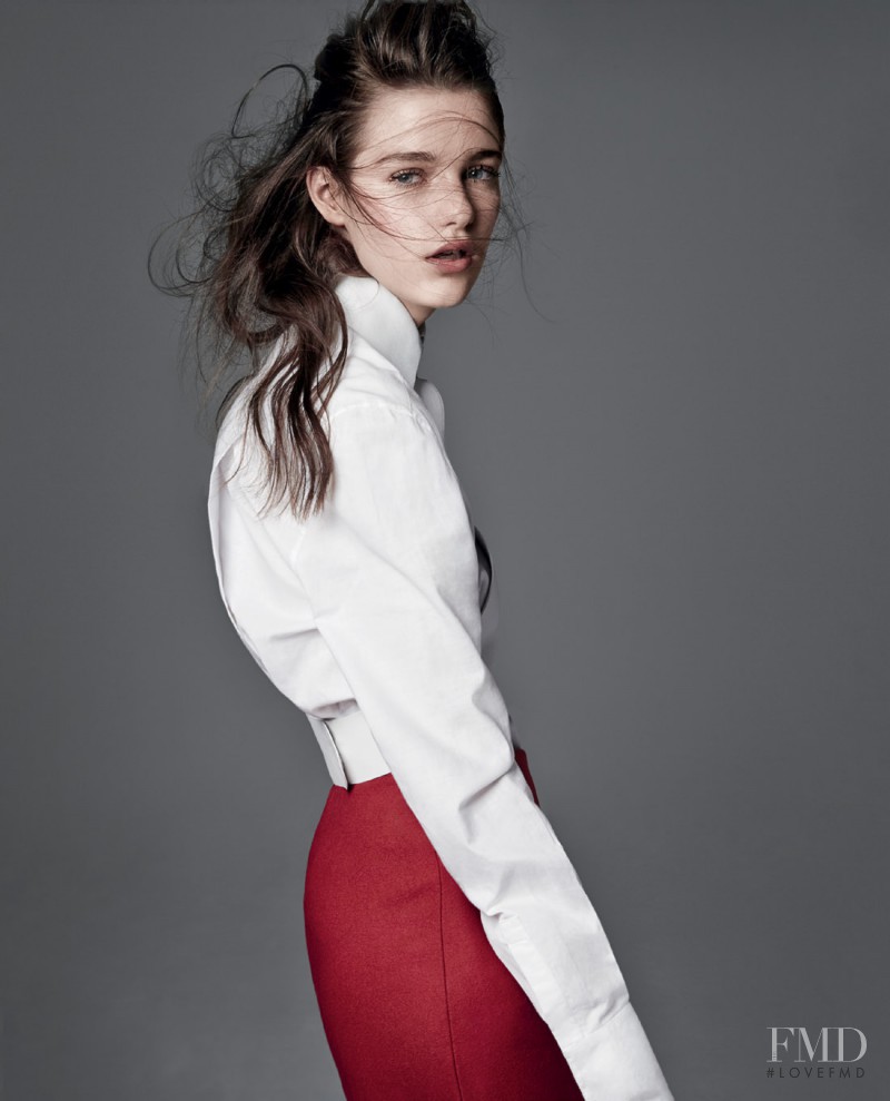 Inga Dezhina featured in New Fashion Faces, September 2015