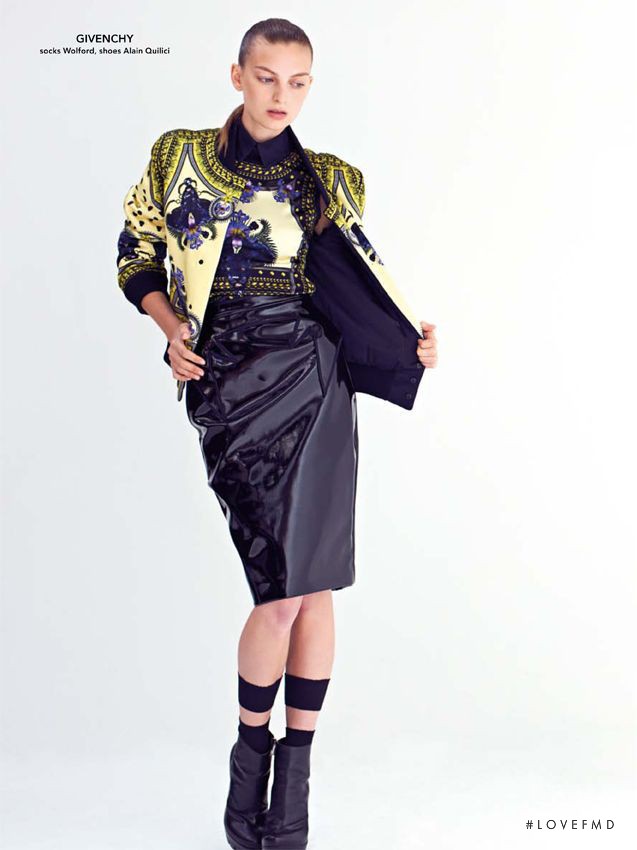 Rosemary Smith featured in Womenswear Collections Autumn - Winter - 2011/12, September 2011