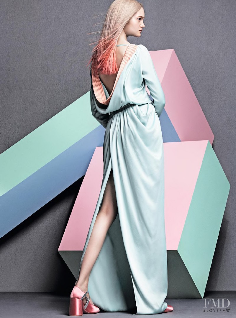 Mia Gruenwald featured in Pretty In Pastell: Diese Farben Sind So Fein Wie Zucker, August 2015