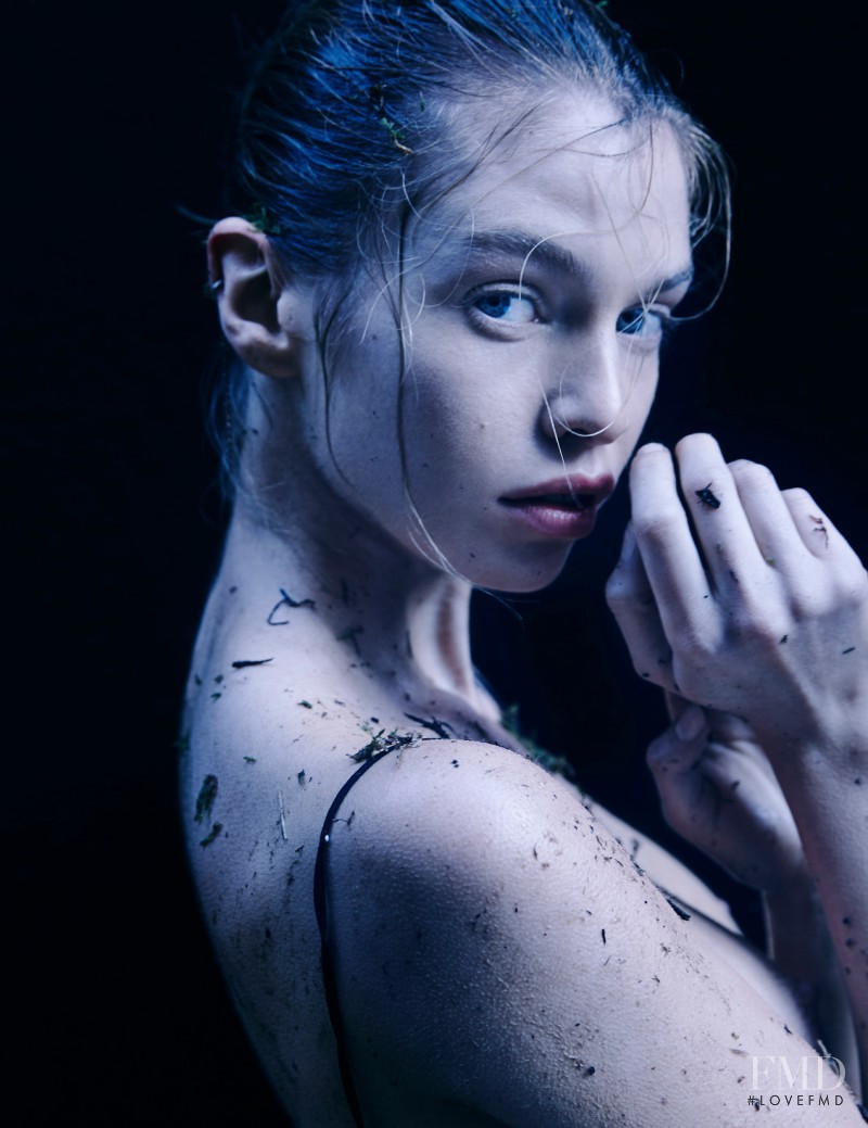 Stella Maxwell featured in Talents, September 2015
