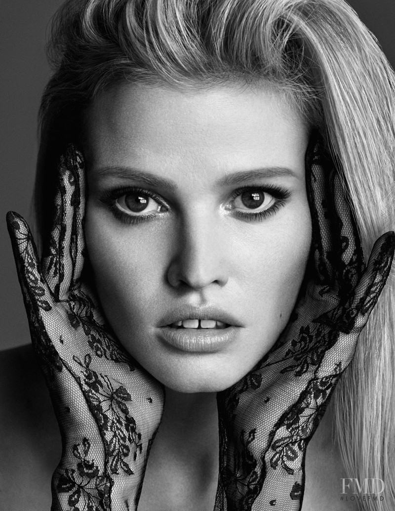 Lara Stone featured in The Ultimate Woman, September 2015