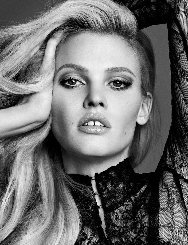 Lara Stone featured in The Ultimate Woman, September 2015