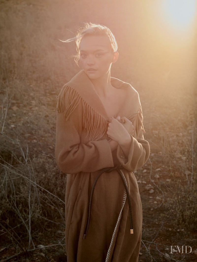 Gemma Ward featured in Gemma Ward, August 2015