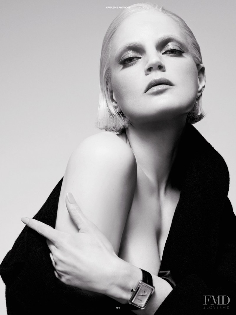 Guinevere van Seenus featured in True Blue, September 2015