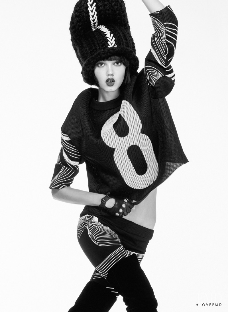 Lindsey Wixson featured in Next Best Things, September 2015