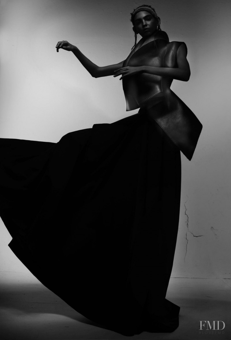Molly Bair featured in Amor, September 2015