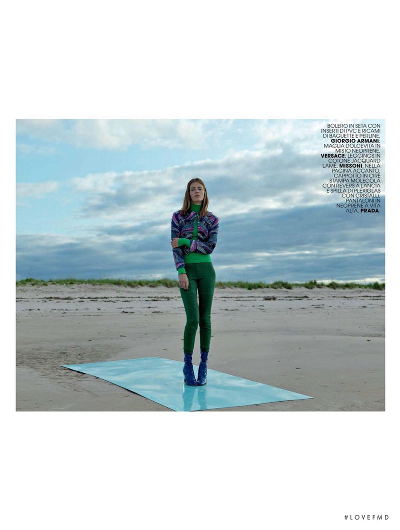 Laura Kampman featured in Color Block, October 2015