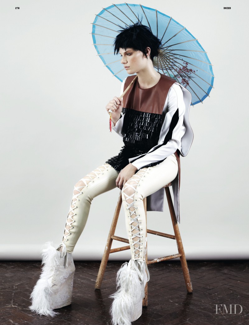 Querelle Jansen featured in  It\'s My Party, October 2011