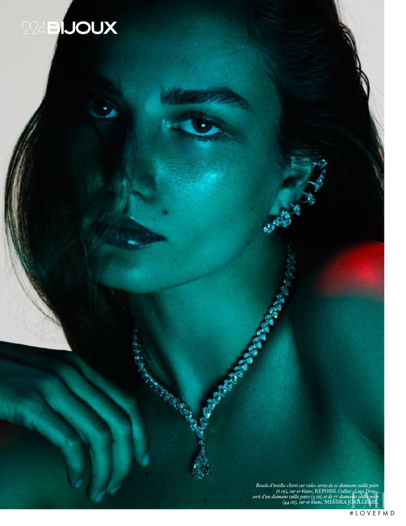 Andreea Diaconu featured in Carats En Colorama, October 2015