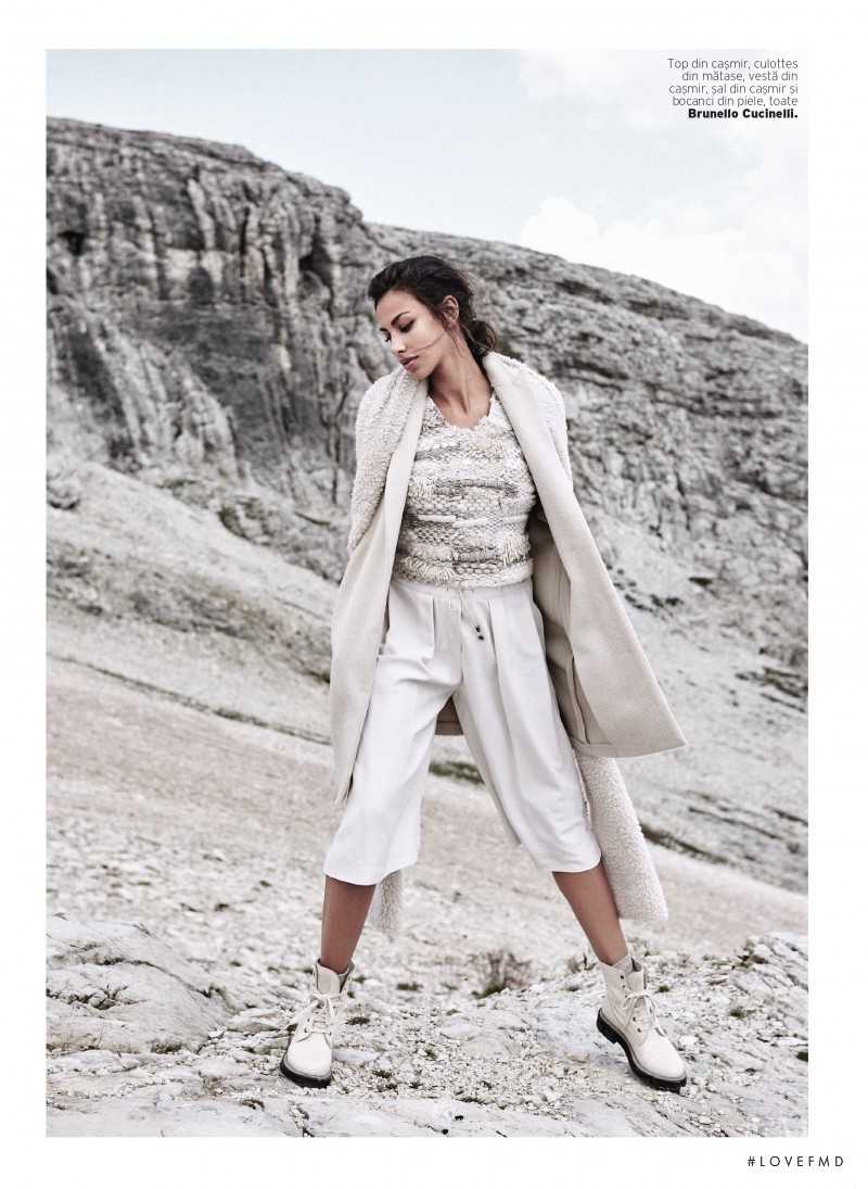 Madalina Ghenea featured in Top Of The Rock, October 2015